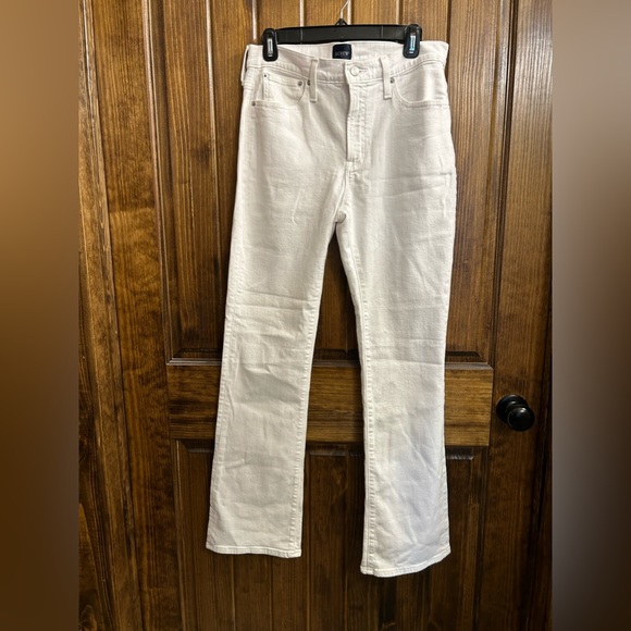 White flare leg J Crew Jeans, high rise - Picture 2 of 3